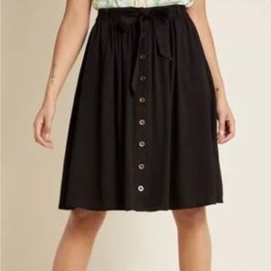 ModCloth classic button up black skirt in size medium!